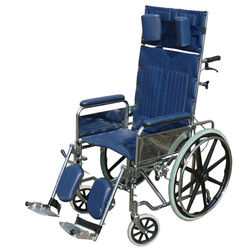 כסא גלגלים בעל גב הטיה 